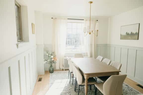 Lady Grey Cottage | Hot Tub, Fireplace, King Bed, Countryside Escape - Image 1