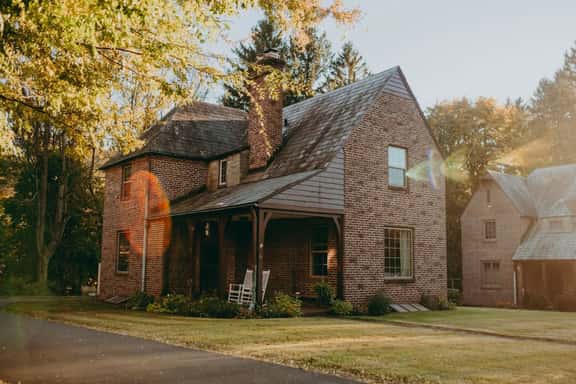 The Conestoga Cottage | Hot Tub, Rustic Charm, Near Downtown Lancaster - Image 1