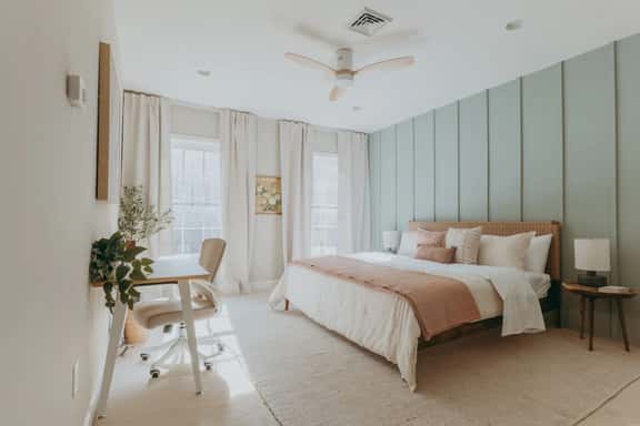 The Maisonette on Duke | King Bed, Chic, Downtown Lancaster - Image 1