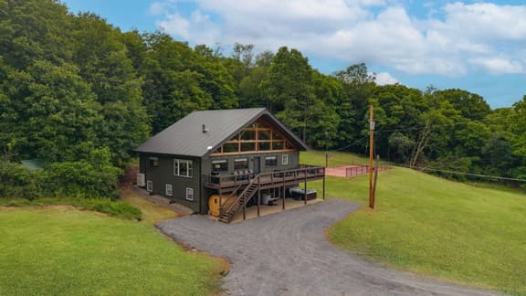 Hemlock Hollow Lodge